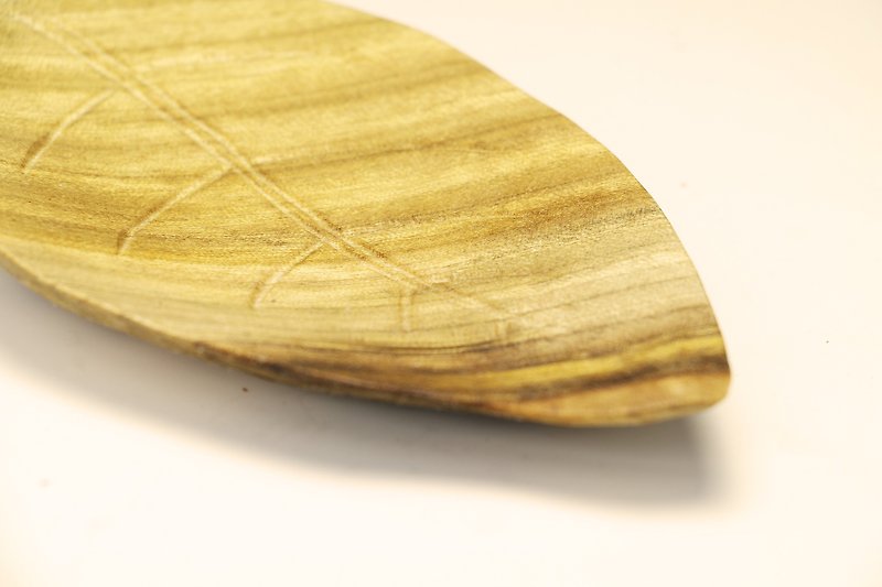Leaf Series Wooden Plate--Afternoon Tea Snack Plate--Woodcut--Handmade--Handmade - Small Plates & Saucers - Wood Brown