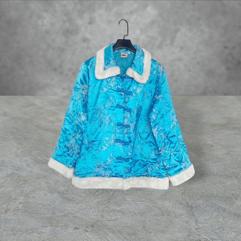 Blue and white color matching satin slightly stiff stitching plush cheongsam button coat OPME22 - Women's Casual & Functional Jackets - Polyester Blue