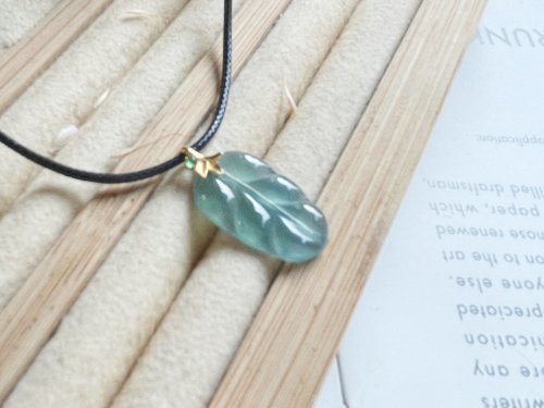 Pine St. Jewelry 松樹街輕奢珠寶 18K純金 天然瓜料藍水A貨翡翠事業有成、一葉致富吊墜
