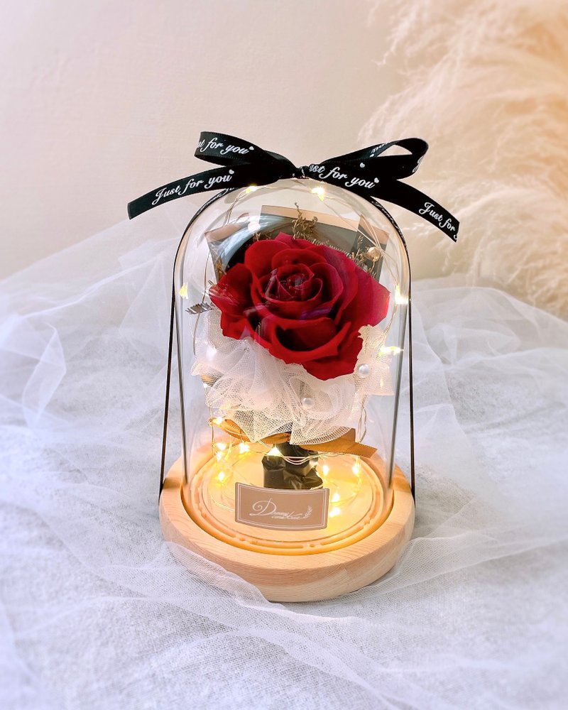 Preserved flower glass cup - elegant classic red l Japanese rose preserved flower glass cover dried flowers - ช่อดอกไม้แห้ง - พืช/ดอกไม้ สีแดง