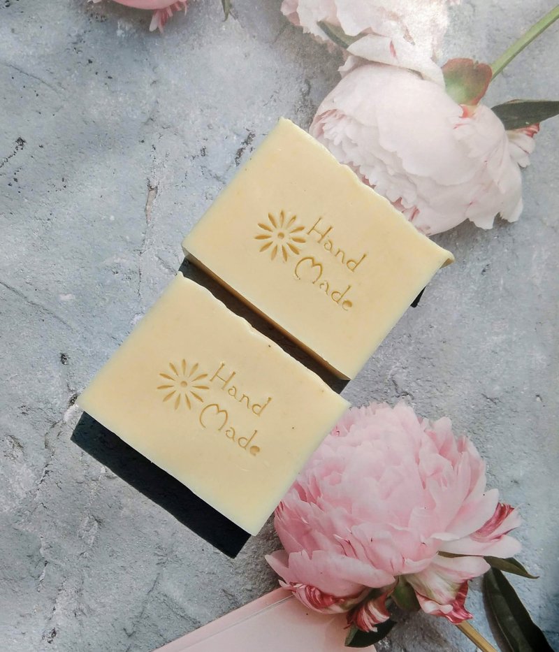 Barley and Angelica handmade soap - Soap - Other Materials 