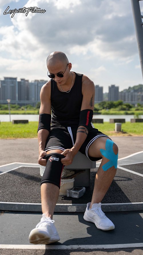 LEXPORTS 勵動風潮 重訓健身舉重護膝 動力防護型