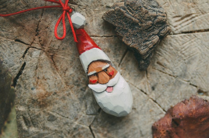 Wood carved santa ornament or rustic xmas tree decor, xmas gift for family - Stuffed Dolls & Figurines - Wood Red