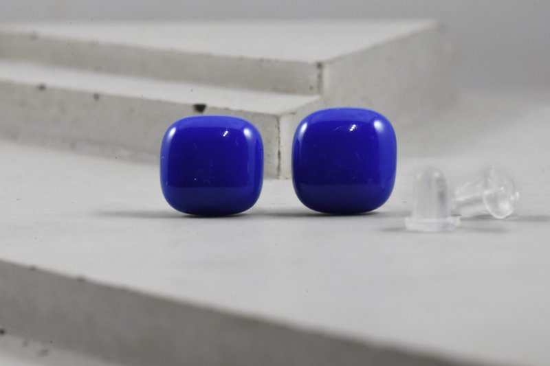 琉璃耳環-Pantone 2728 - 耳環/耳夾 - 玻璃 藍色