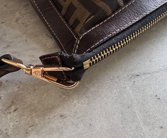 中古 正規品 FENDI フェンディ オールドフラワー レイジースタイル