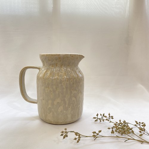 好日。戀物 【好日戀物】手作陶瓷釉色陶壺牛奶壺花器花瓶儀式感