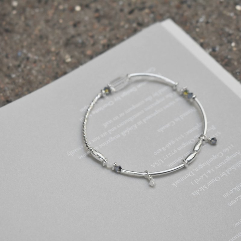 ZHU. Handmade Bracelet | Flashing Secret Box (Austrian Crystal / Christmas / Exchange Gift) - Bracelets - Sterling Silver 