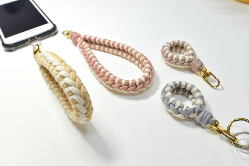 Braided mountain-shaped mobile phone lanyard and key ring DIY material package - เย็บปัก/ถักทอ/ใยขนแกะ - ผ้าฝ้าย/ผ้าลินิน 