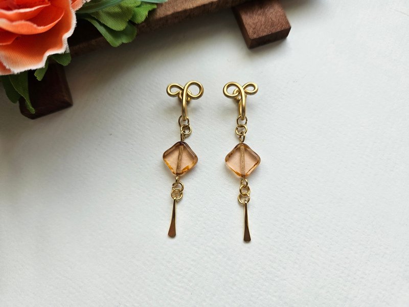 [Manman] Light brown ~ painless Clip-On, clip-on earrings, ear hooks - Earrings & Clip-ons - Other Materials 