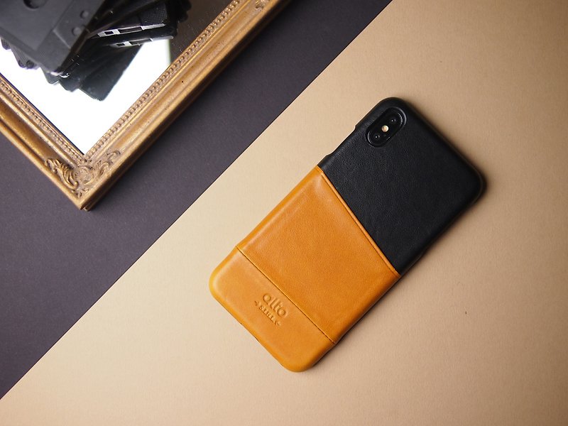 Alto iPhone Xs/Xs Max Metro 革製携帯ケース ー キャラメル/黒 - スマホケース - 革 オレンジ