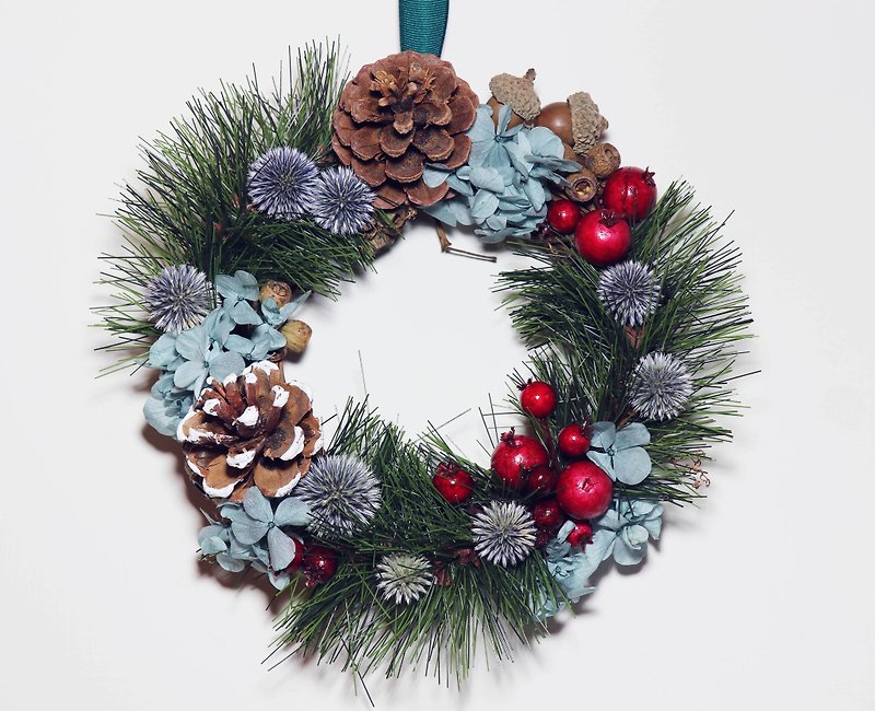 Christmas Wreath / Handmade Christmas Wreath / Dry Flowers / Christmas Gifts / Exchange Gifts - ช่อดอกไม้แห้ง - พืช/ดอกไม้ สีเขียว