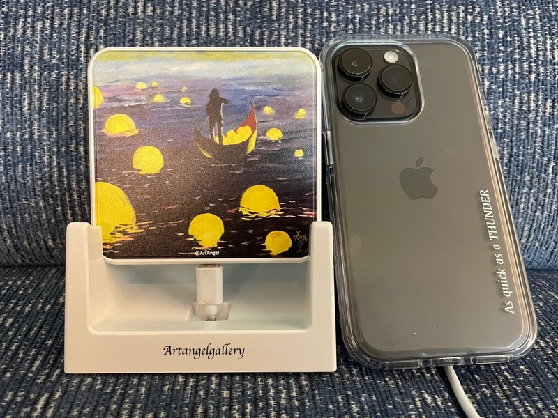 天使畫廊/台灣製15W手機無線充電盤/月之河-乘載豐盛/可客製-方型 - 無線充電盤/板/座 - 其他金屬 