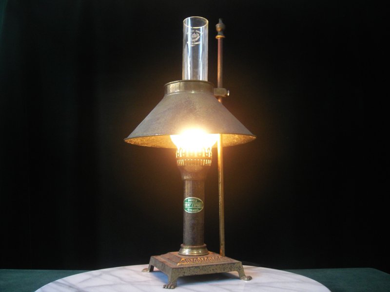 【老時光 OLD-TIME】早期二手法國銅製油燈式玻璃桌燈 - 燈具/燈飾 - 其他材質 