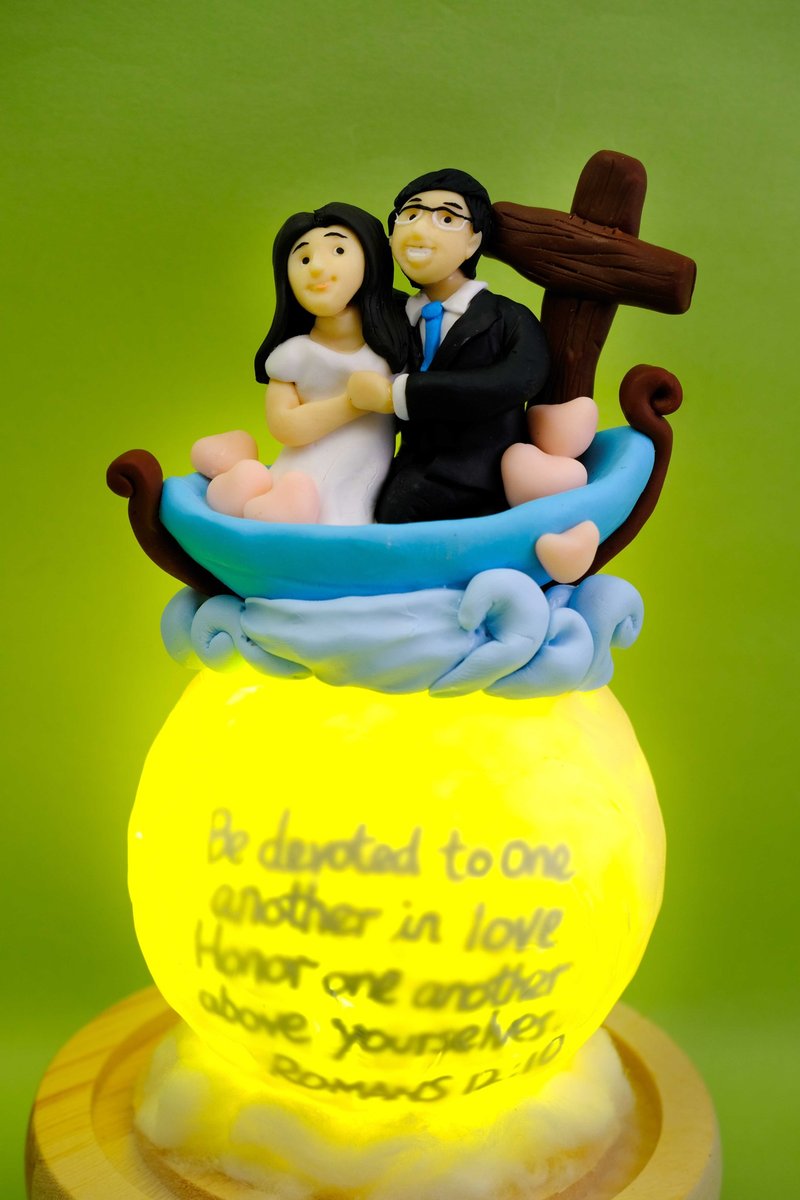 客製人像星球物語燈 , 一份永久的記念禮物(結婚篇) - 燈具/燈飾 - 黏土 