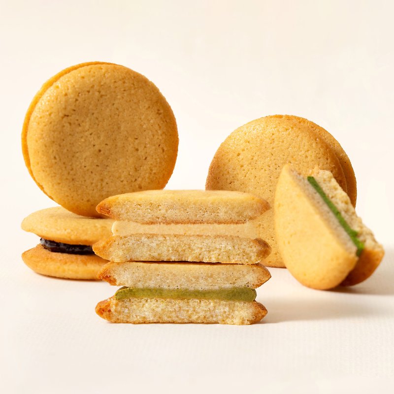 Financier Sandwich 4 joins the group - Cake & Desserts - Other Materials Gold