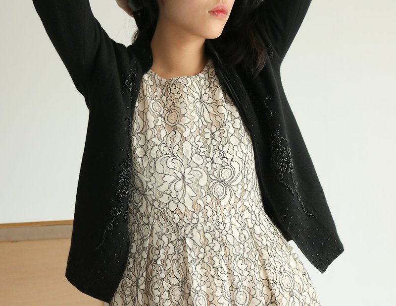 Molly Jacket - vintage black Zhongshan collar Kashmir embroidery sweater - Women's Casual & Functional Jackets - Wool Black