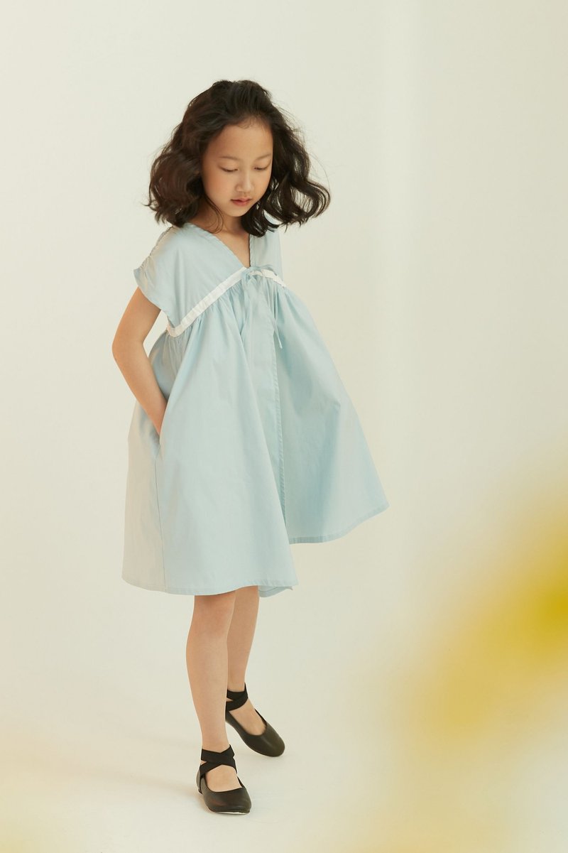 Vacation sleeveless tie dress (blue/4A-10A) - ชุดเด็ก - ผ้าฝ้าย/ผ้าลินิน สีน้ำเงิน