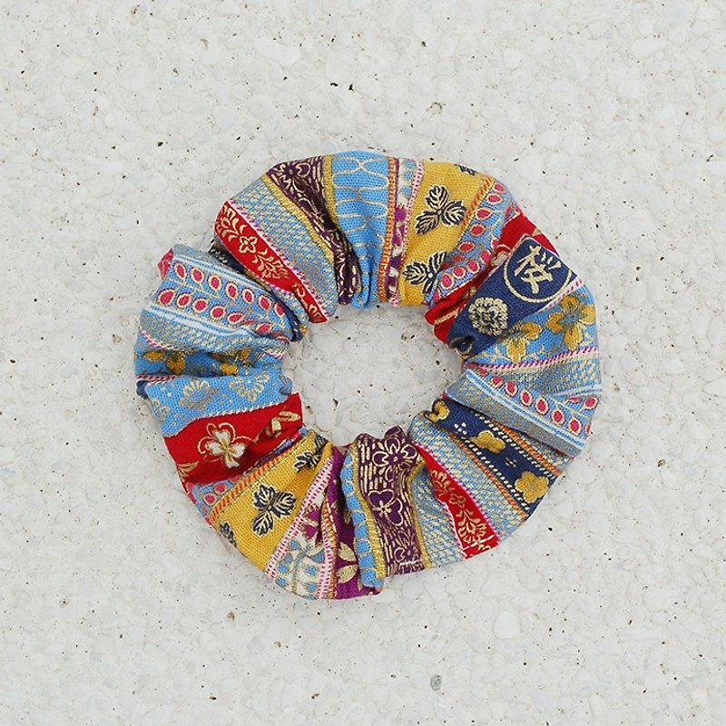 Japanese hot stamping small petal hair bundle - Hair Accessories - Cotton & Hemp Multicolor