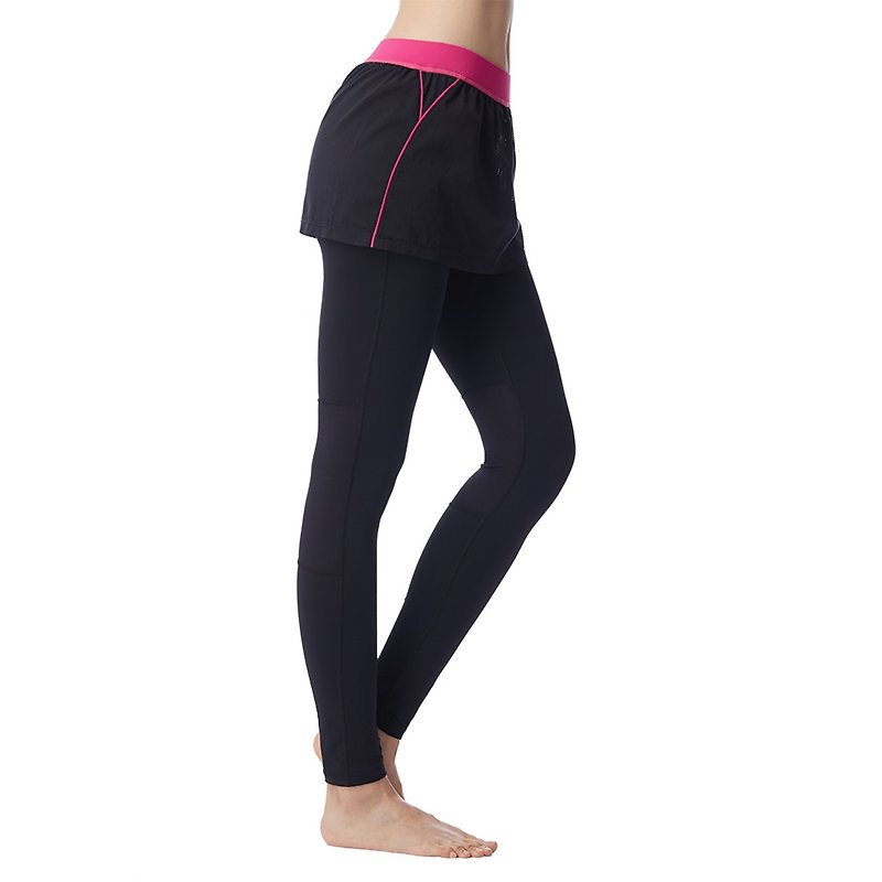 【MACACA】Lightweight buttocks skirt trousers-AUG7411 black/pink - Women's Yoga Apparel - Nylon Black