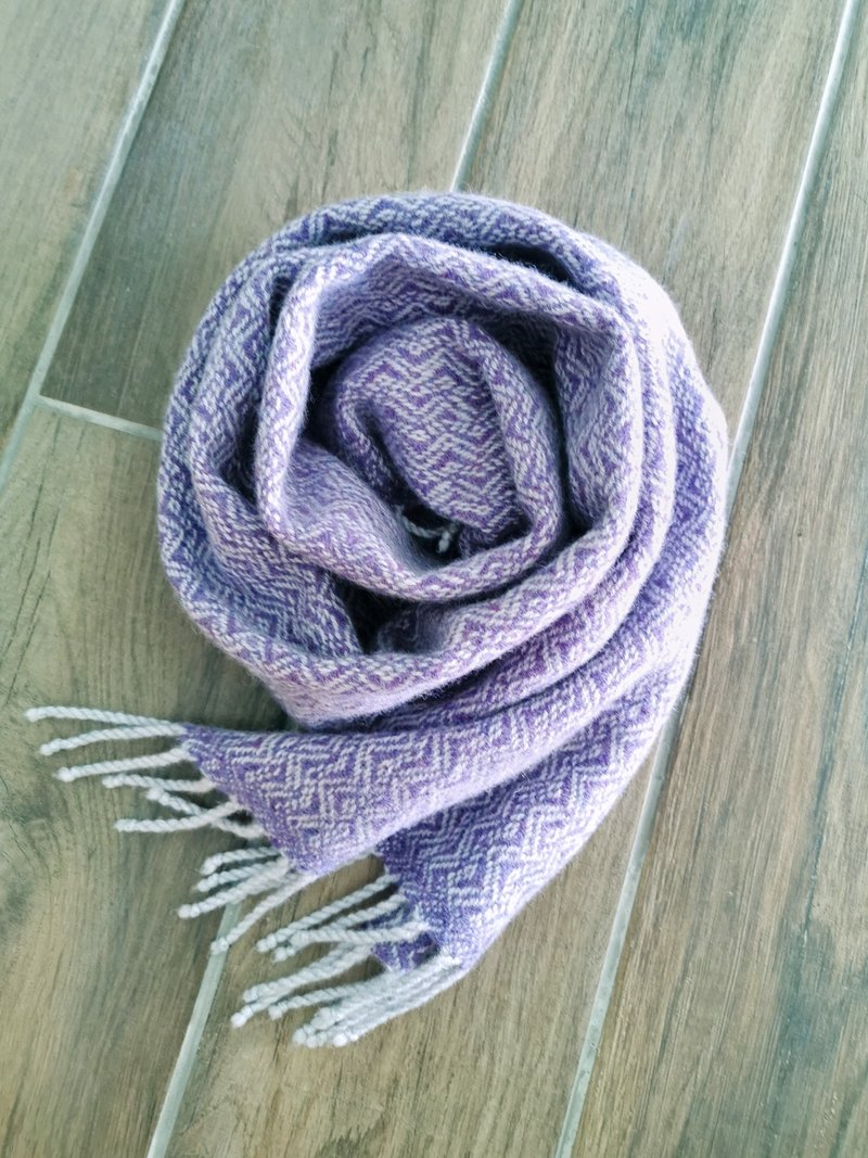 Handwoven by Carina | 手織羊毛牦牛絨茄士咩圍巾 - 圍巾/披肩 - 羊毛 紫色