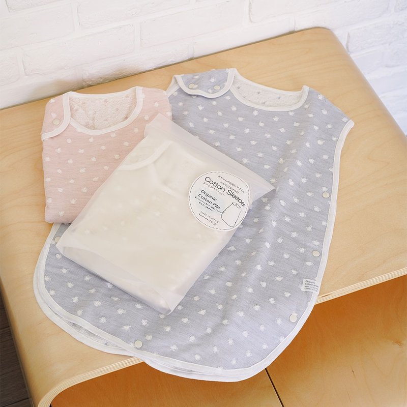 【kontex】Japanese organic cotton natural dot anti-kick quilt (three colors) - Bedding - Cotton & Hemp Multicolor