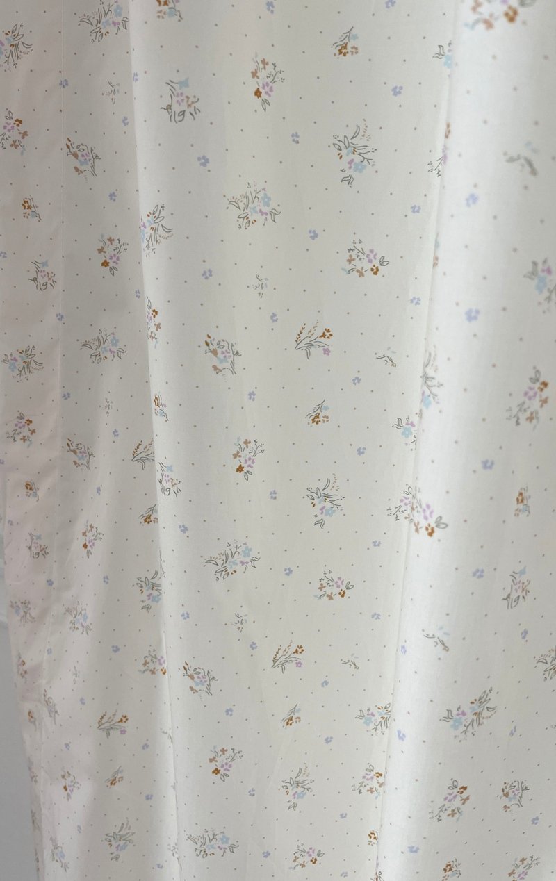 Blossom Ivory Curtain - ตกแต่งผนัง - ผ้าฝ้าย/ผ้าลินิน 