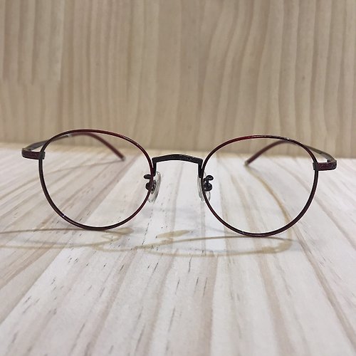 EGlasses。眼鏡物語 站內最高等級UV420濾藍光0度眼鏡│神秘紅小高圓彈性鈦合金框T58