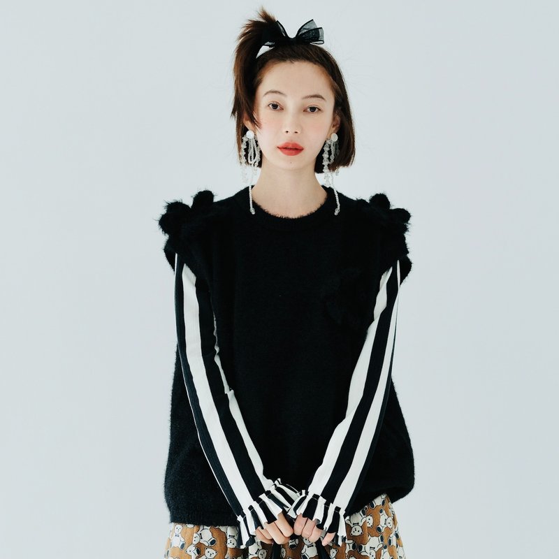 Three-dimensional flower black knitted sweater vest - Women's Sweaters - Other Materials Black