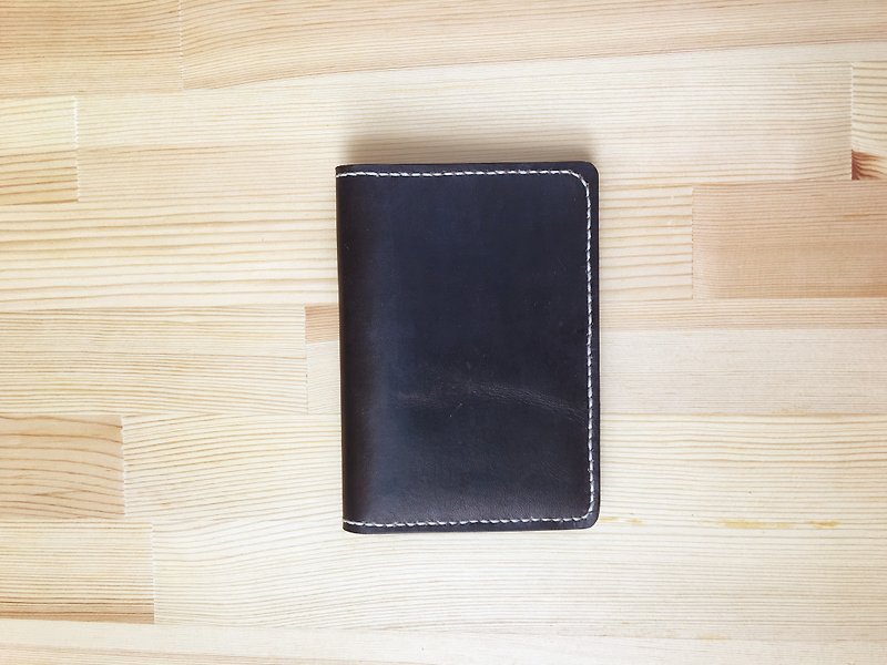 [Miao Ji] Hand-sewn Vegetable Tanned Leather Passport Case_Black - ที่เก็บพาสปอร์ต - หนังแท้ 