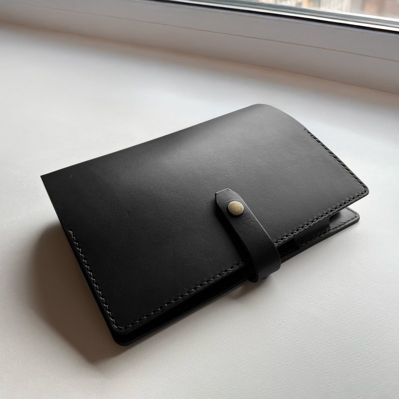 【男生禮物】SKYFALL A5 六孔活頁皮革筆記本/手帳/植鞣革-曜石黑 - 筆記本/手帳 - 真皮 黑色