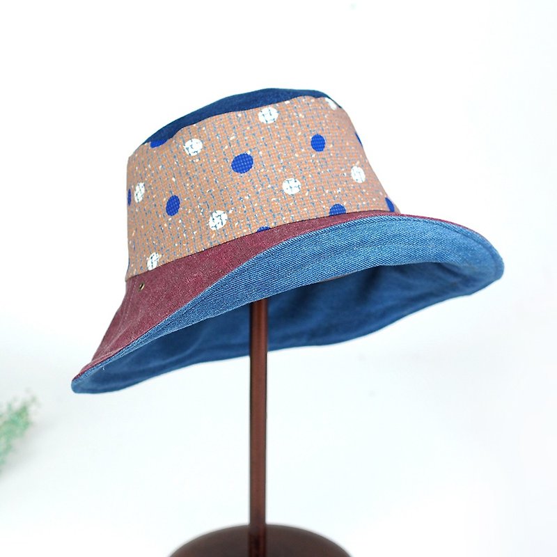 Handmade double-sided bucket hat - หมวก - ผ้าฝ้าย/ผ้าลินิน 