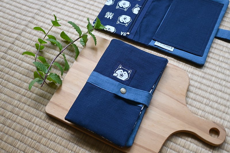 [MR.Chai] Passport holder / passbook sleeve - ที่เก็บพาสปอร์ต - ผ้าฝ้าย/ผ้าลินิน สีน้ำเงิน