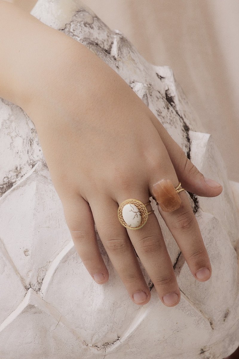 Jum Pa Ring - 戒指 - 其他材質 白色