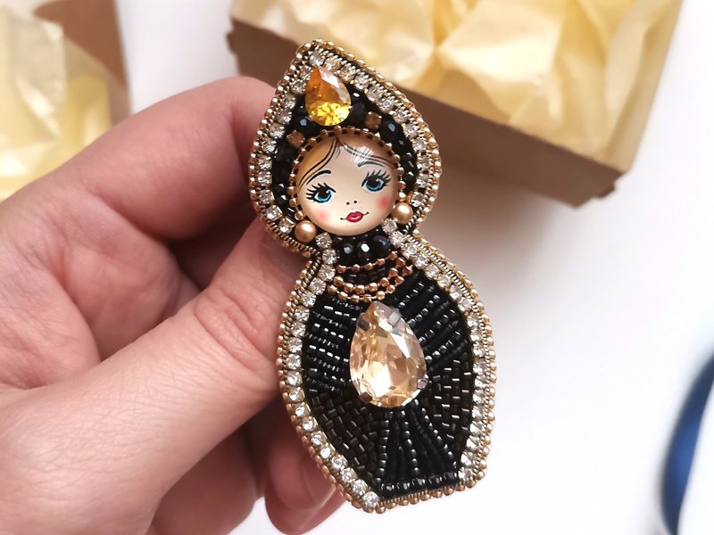 Unique brooch russian style, Nesting dolls beaded jewelry, matryoshka brooch - Brooches - Other Materials Black