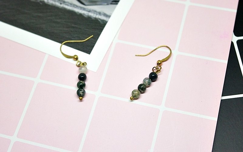 Bronze natural stone X <green moss> - hook earrings - Earrings & Clip-ons - Gemstone Green