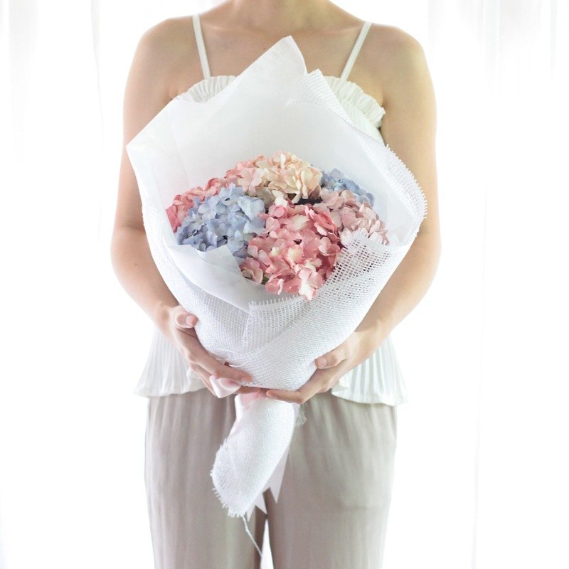 CB309 : Artificial Paper Flower Handmade Hydrangea Congratulations Bouquet Pastel Pink&Blue Size 12"x18" - 木工/竹藝/紙雕 - 紙 粉紅色