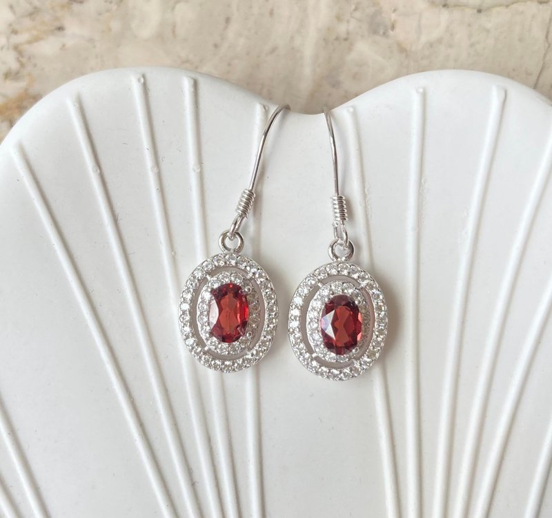 Natural Stone Earrings 925 Sterling Silver Earrings Rings Stone Gemstone Light Jewelry Semi Gemstone - ต่างหู - เครื่องเพชรพลอย สีแดง