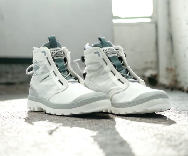 palladium sneaker boots