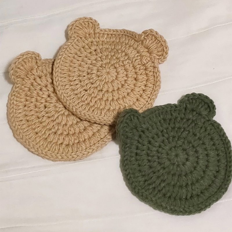 【Wool Knitting】Finished Product‧ Bear Coaster Animal Coaster Birthday Gift - Coasters - Cotton & Hemp Multicolor