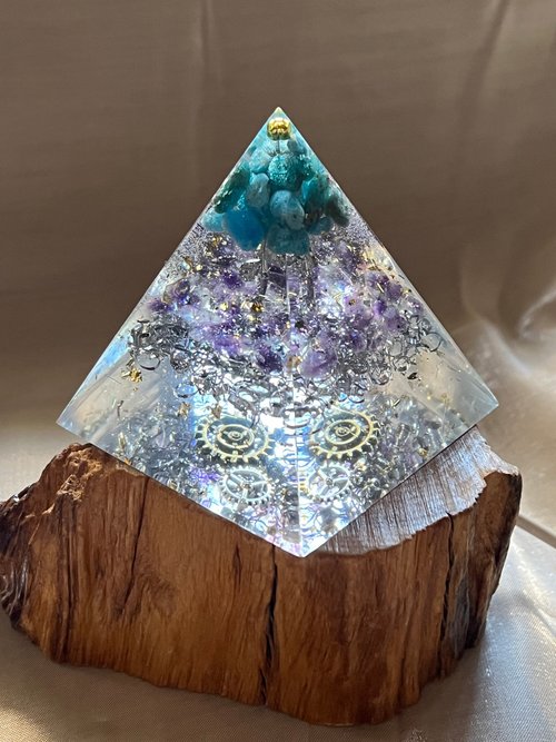 Serendipity Gem｜翡翠．水晶．奧剛 訂製【奧剛能量塔-給自由發揮的你】藍磷灰/紫水晶-奧根金字塔