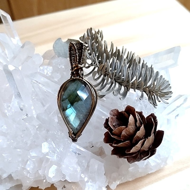 【Mountain sleep】Lingla feldspar pendant - สร้อยคอ - เครื่องประดับพลอย สีน้ำเงิน