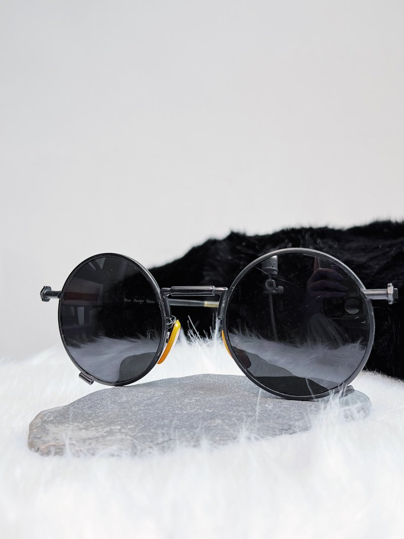 正圓霧面墨黑側六角 墨鏡框 古蕫眼鏡額縁 サングラス/sunglasses - 眼鏡/鏡框 - 其他金屬 黑色