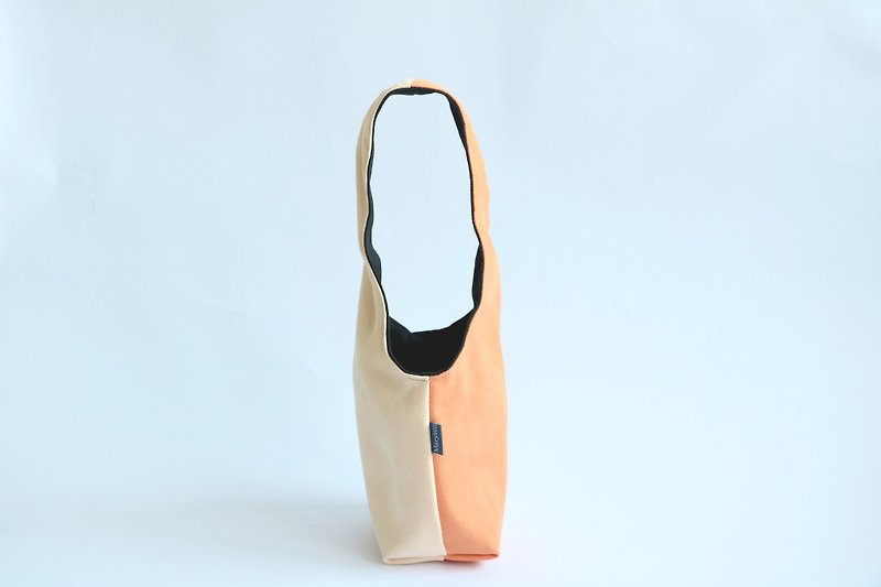 MaryWil麂皮雙面環保杯套飲料提袋-粉膚x橘色 - 飲料提袋/杯袋/杯套 - 聚酯纖維 多色