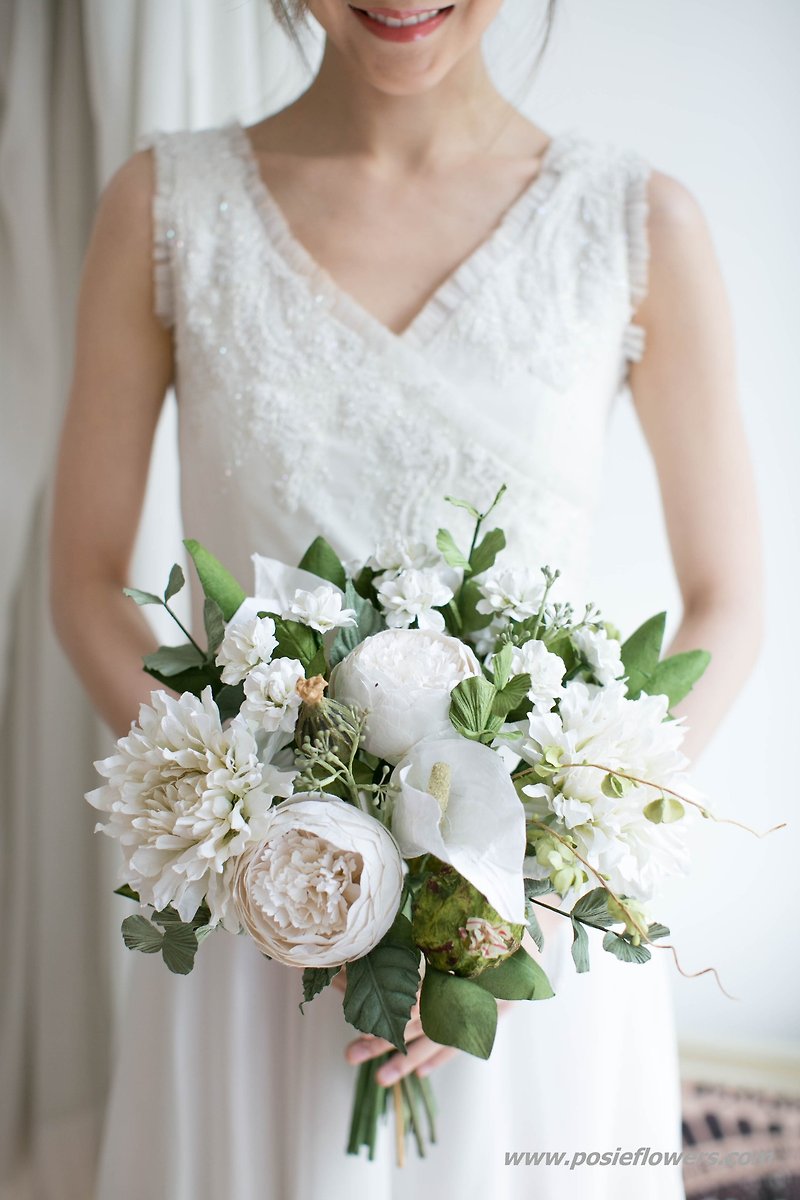 Jusmin Essence - Perfect Love Collection Hand Tied Bridal Bouquet - งานไม้/ไม้ไผ่/ตัดกระดาษ - กระดาษ ขาว