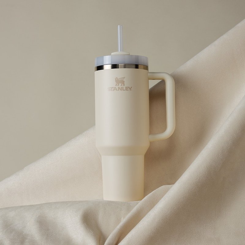 STANLEY 冒險系列 吸管隨手杯2.0 1.18L / 象牙白 2.0 - 保溫瓶/保溫杯 - 不鏽鋼 多色