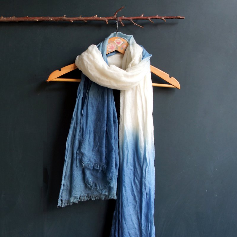 Pure dyed wool scarves - mountain - ผ้าพันคอ - ขนแกะ สีน้ำเงิน