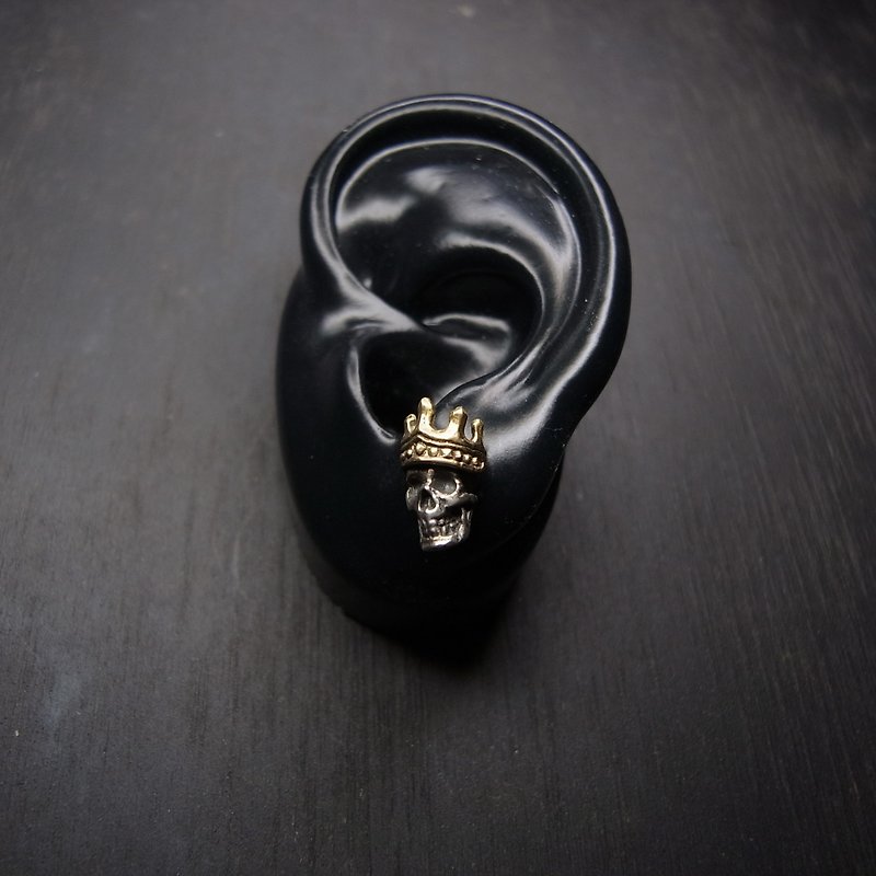 皇冠骷髏耳釘兩色 髑髏 王冠 國王 KING 耳環 純銀 黃銅 - 耳環/耳夾 - 純銀 銀色