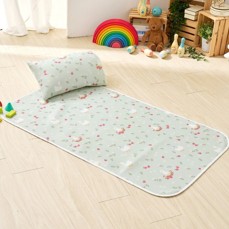 6D Nap Pad/Cool-Fi Breathable Cooling/Children 70x120cm/Green Duckling - เครื่องนอน - วัสดุอื่นๆ สีเขียว