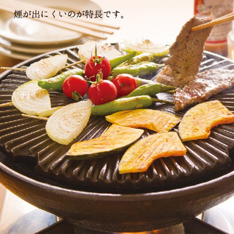 Japan's Hasegaon Iga-yaki healthy fried barbecue meat pot - กระทะ - ดินเผา สีดำ