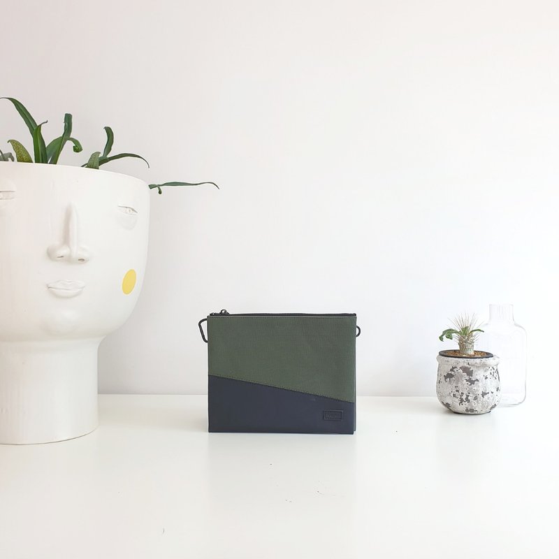 Enzo Pouch (M) - GREEN - Clutch Bags - Waterproof Material Green